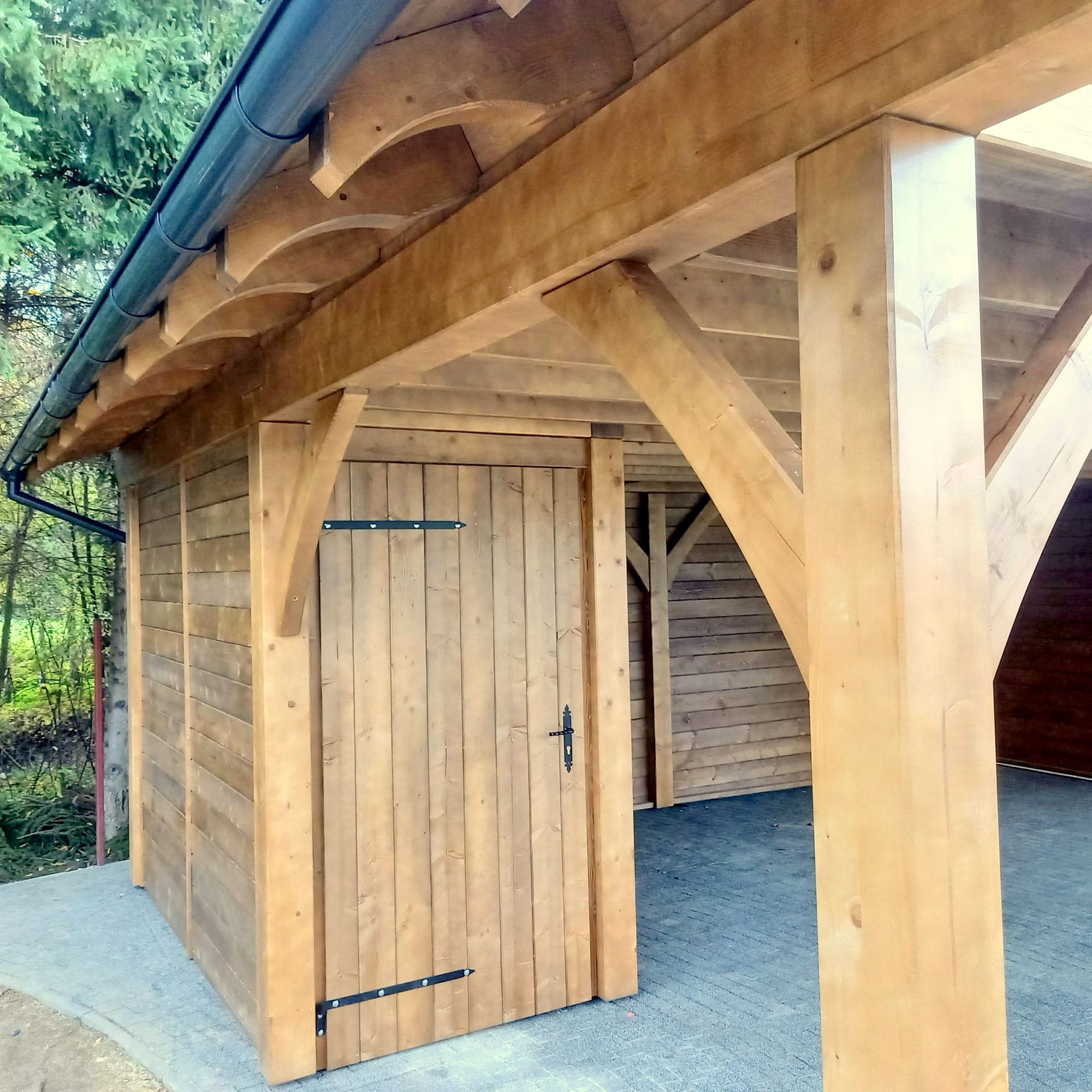 Holzcarport mit Satteldach 5,5 × 7,5, für zwei Autos – Bild 10