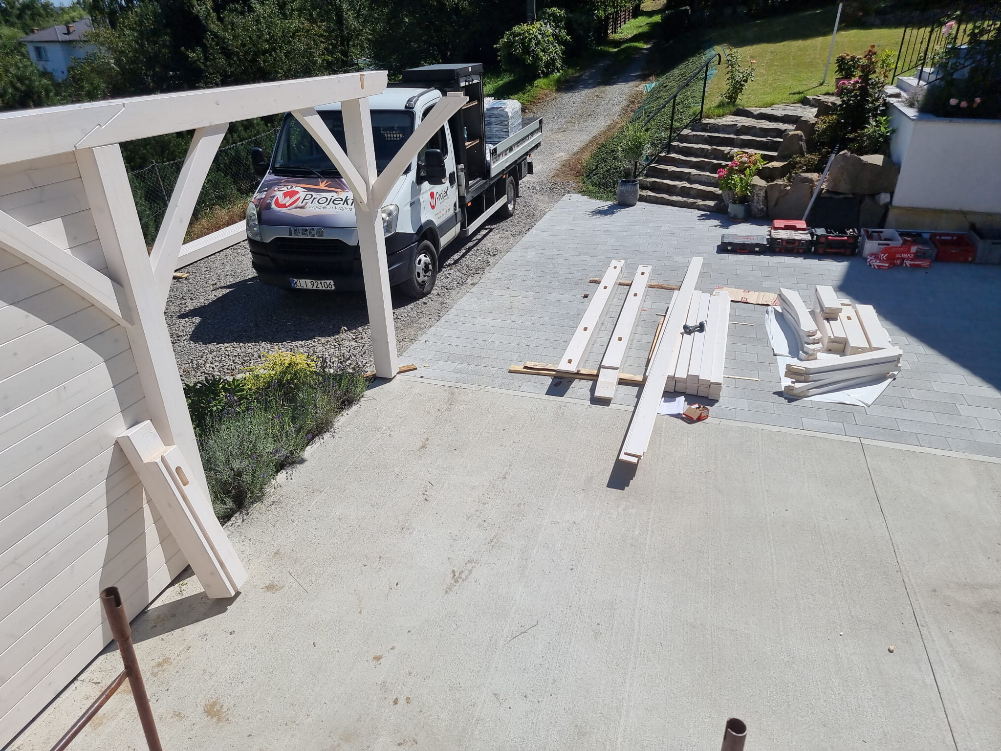 Holzüberdachung 6×8 im skandinavischen Stil – Bild 2