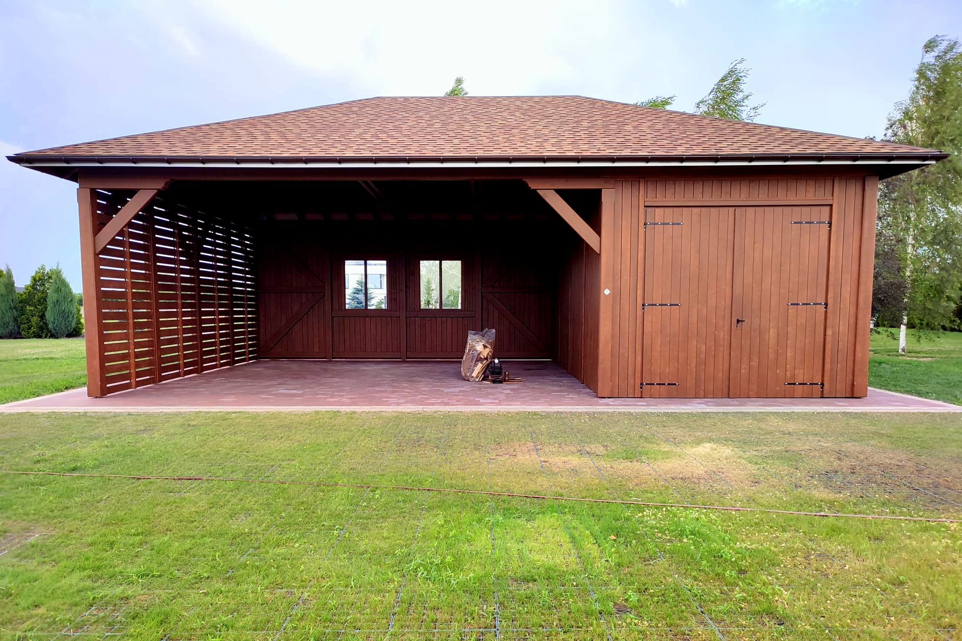 Holzcarport 12x8, Doppelstellplatz mit Abstellraum – Bild 3