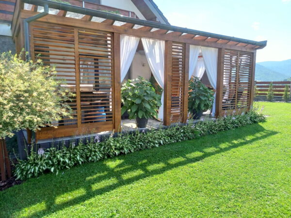 Wandpergola 8×3 m – Wilkowisko