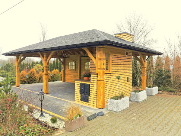 Geschnitzte Gartenlaube 6×4 m – Mińsk Mazowiecki